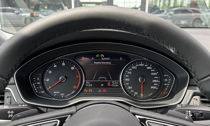 Audi A4 cena 156600 przebieg: 5, rok produkcji 2024 z Łódź małe 301